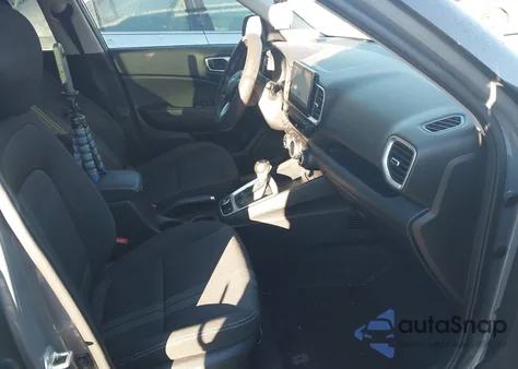 2021 Hyundai Venue Sel from USA, damaged, VIN KMHRC8A39MU083282